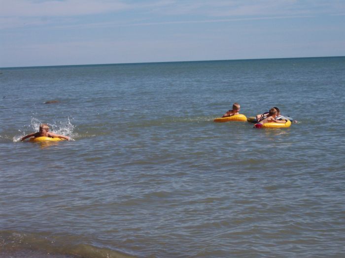 This image has been resized