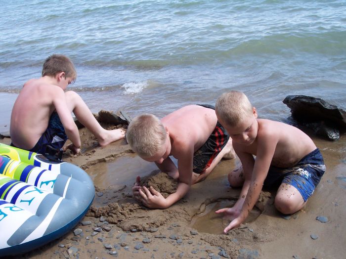 This image has been resized